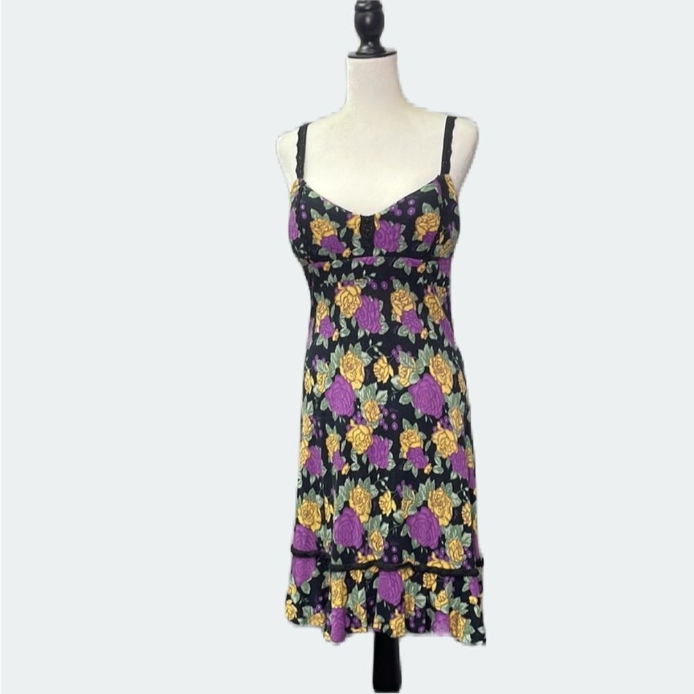 Vintage Guess Dress_ Flowered Comfortable Dress